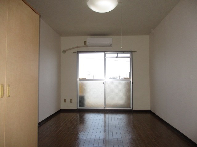 サンシャイン天王Ⅲ リビング