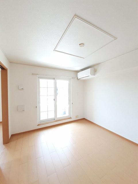 ティファレト リビング