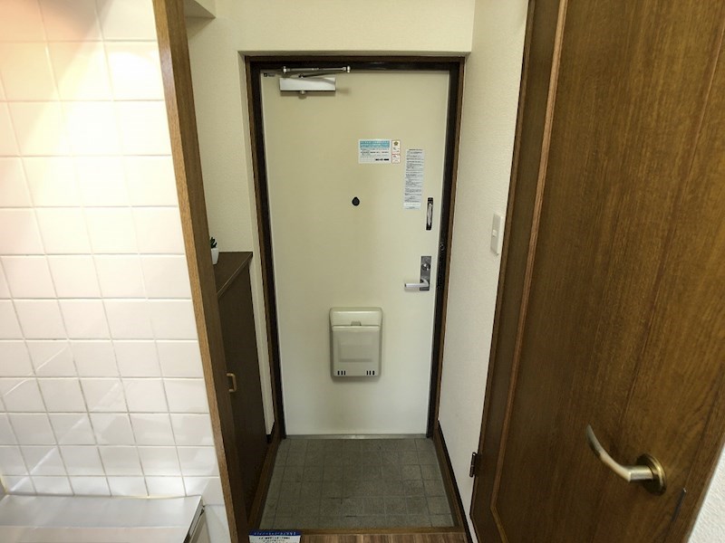 ウィステリアコート 玄関