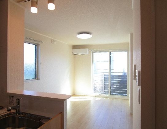 ユーハイム リビング