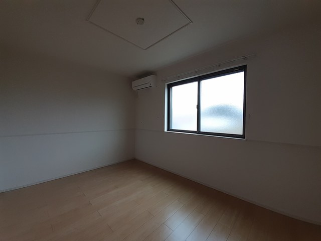 ハピネスハウスＲ ベッドルーム