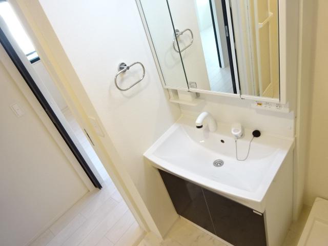 サンティエ・フチュール(Scintiller・Futur) その他1