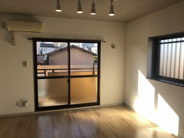 オリーブ住吉 リビング