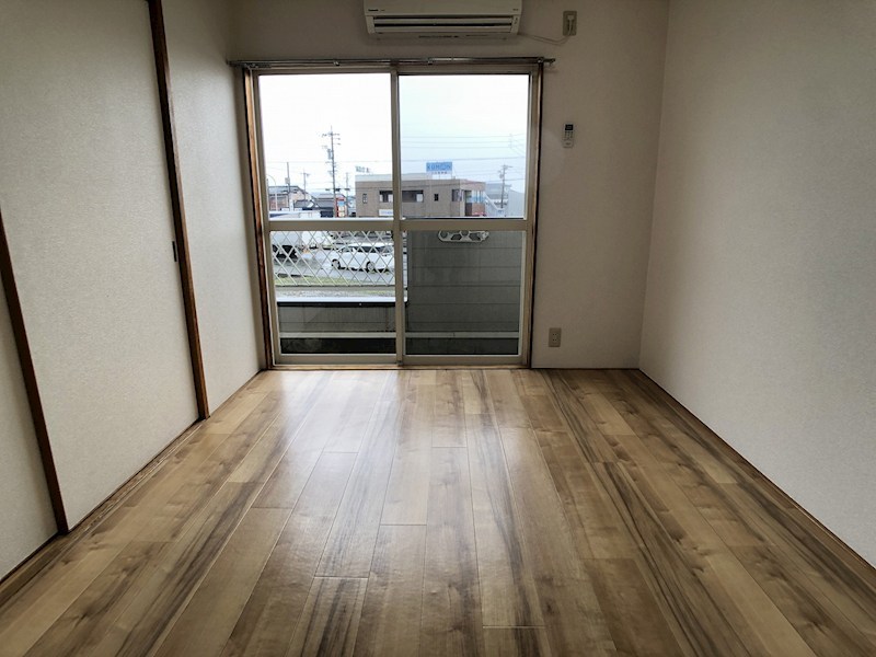 ラ・ファミーユ その他20