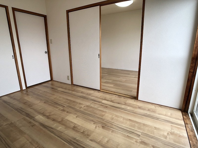 ラ・ファミーユ ベッドルーム