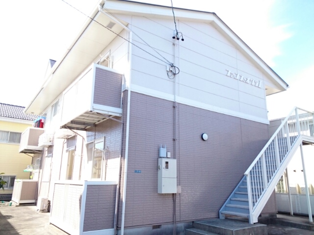 ファンズ・オグラⅠ 202号室 外観