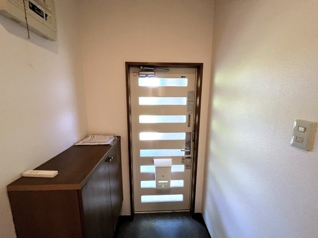 レイクビレッジⅢ 玄関