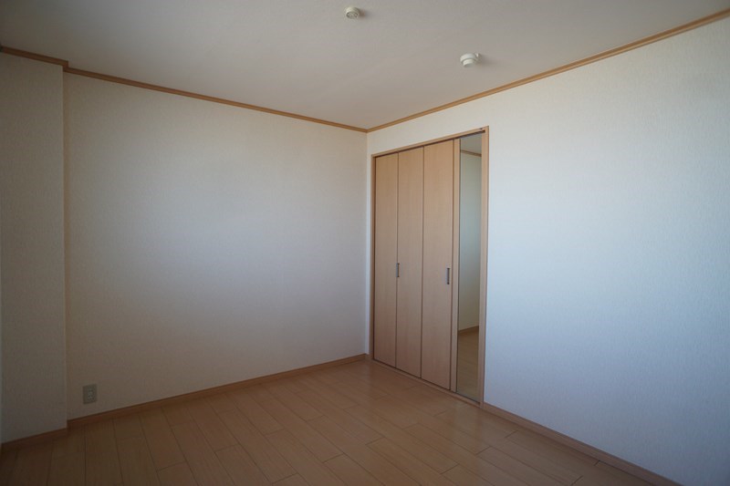 ロイヤルシティ高丘 その他12