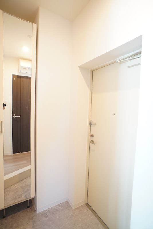 オランジュリー 玄関