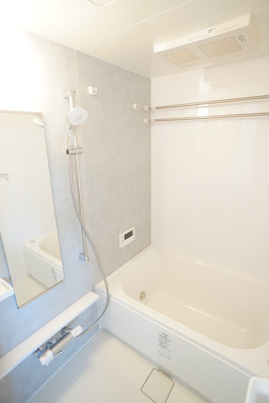 オランジュリー 風呂画像