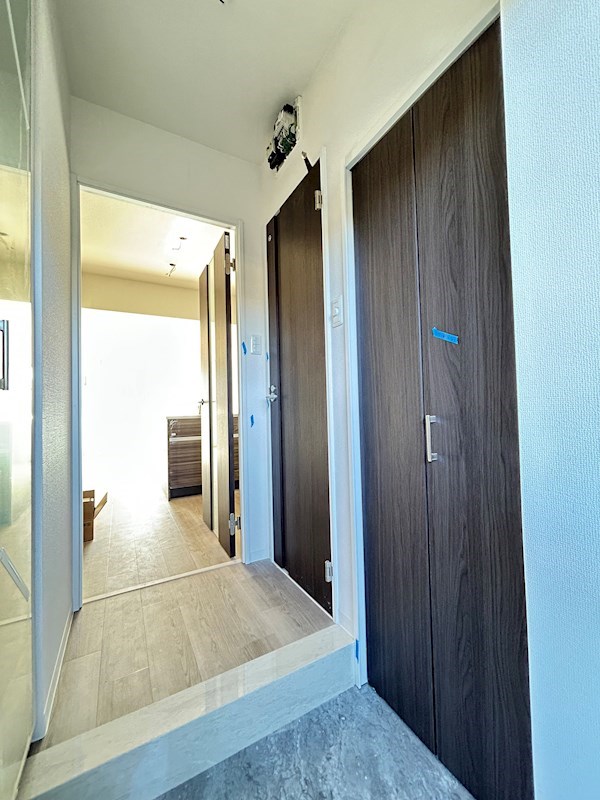 オランジュリー 玄関