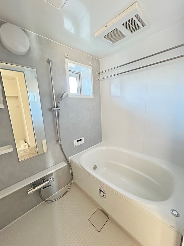 オランジュリー 風呂画像