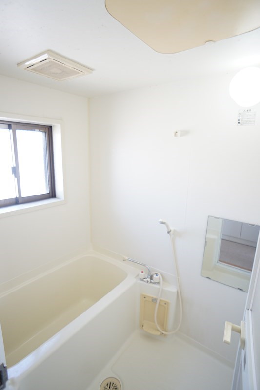 パークハイム和地山 風呂画像