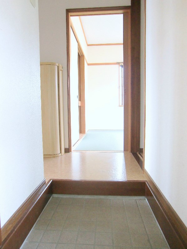 メゾンタキグチ 玄関