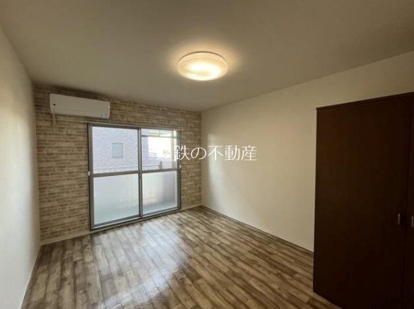 サンテラス初生 リビング