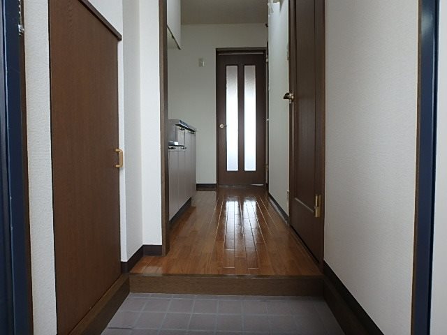 Mansion JULIA（マンションジュリア） 玄関