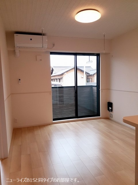 アウレリッソＢ リビング