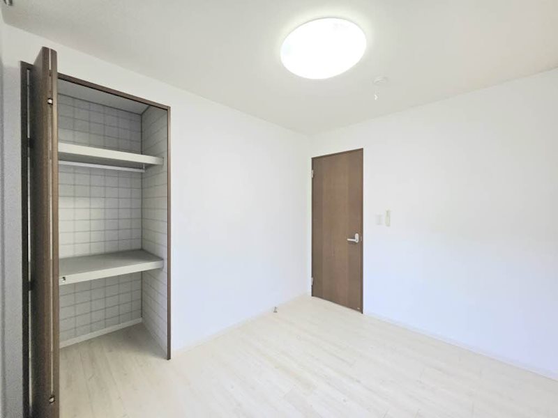 アーリーバードB ベッドルーム