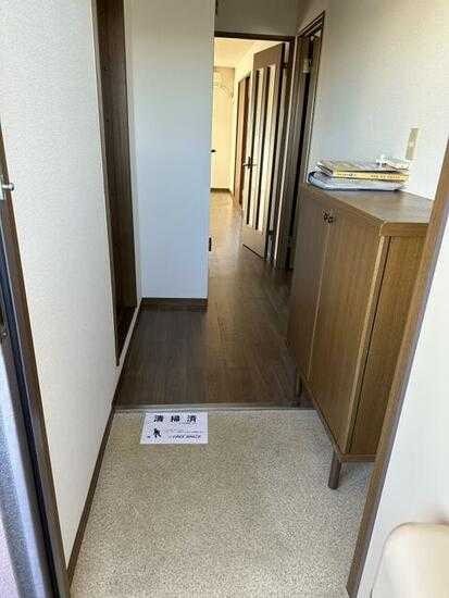 ボヌール上西Ⅲ 玄関