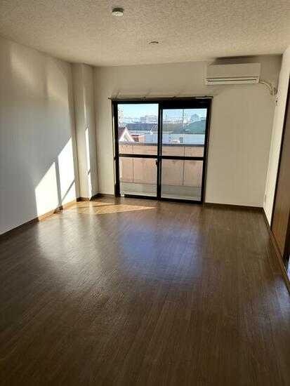 ボヌール上西Ⅲ リビング