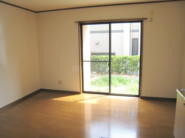 メゾン・フローラ リビング