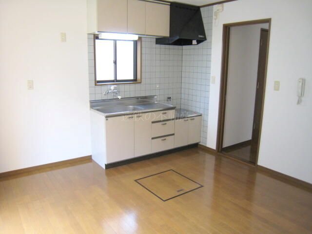 メゾン・フローラ キッチン