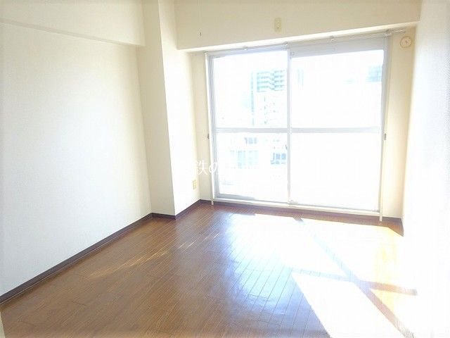 リアライズ山下町 リビング