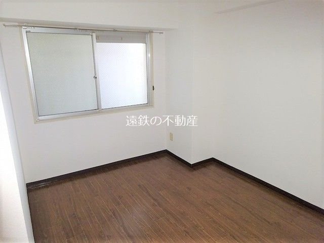 リアライズ山下町 ベッドルーム