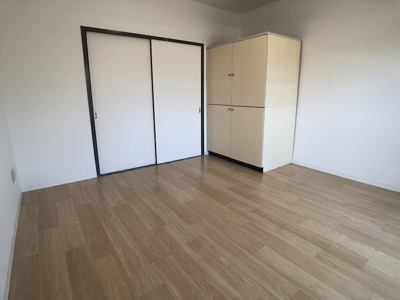 ルネッサンス9 ベッドルーム