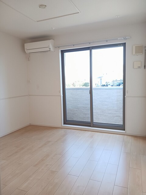 バードヒル リビング