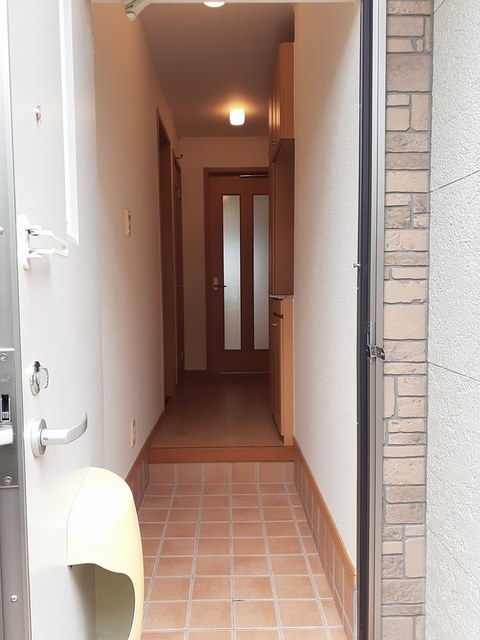 ニュー　バレー 玄関