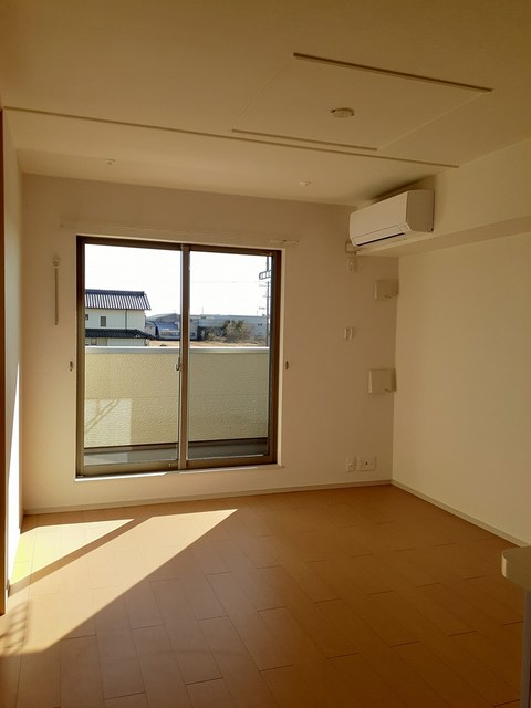 ラ・ルーチェ リビング