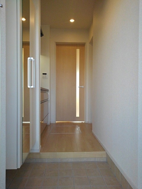 プレミネンスⅡ 玄関