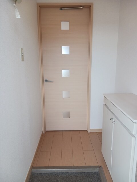 トリアノンパストラル 玄関