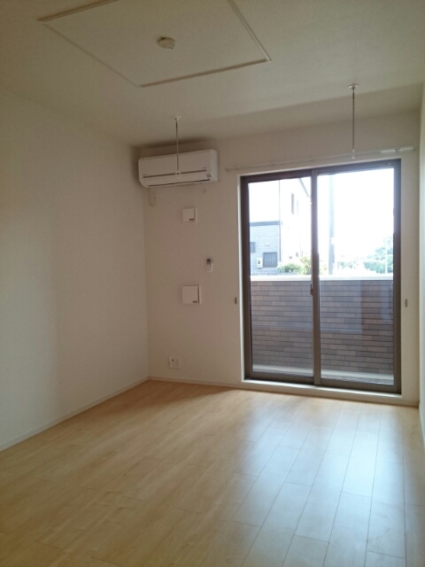 ヒルトップイイダⅡ リビング