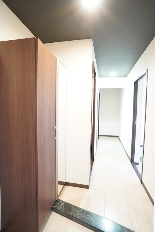 アルテール飯田 玄関