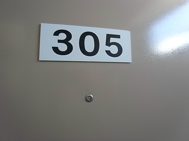 メゾンベルシャンブル 玄関