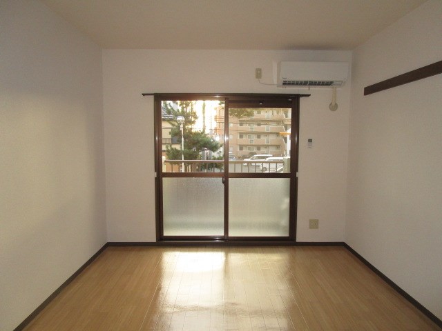 初生マンション リビング