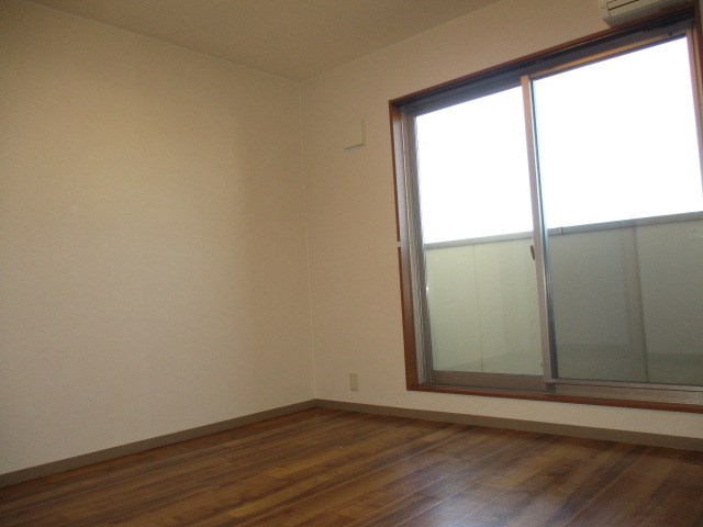 オリオンアパートメント リビング