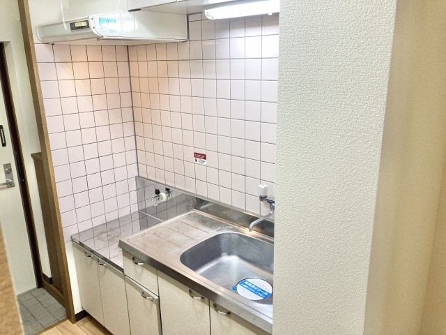 プロスパー初生 キッチン