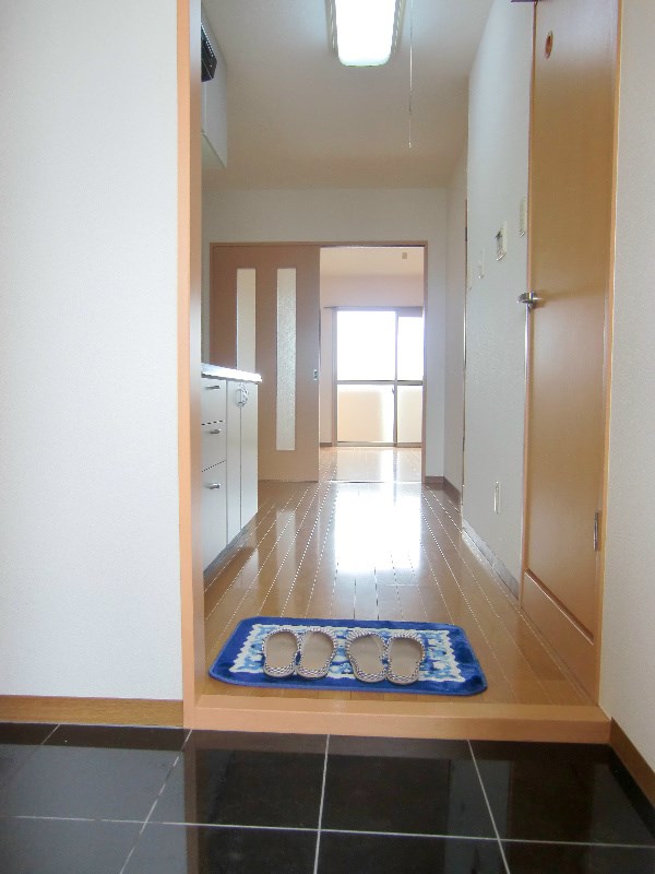 リヴェール 玄関