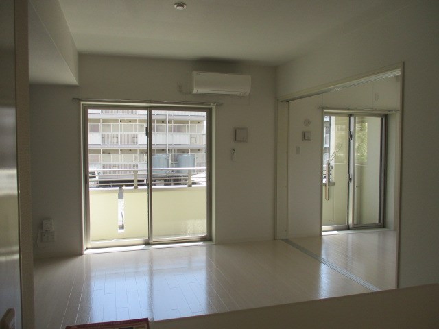 ルシェリア原島 リビング