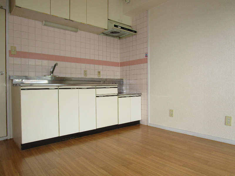 ライトアップ萩丘２番館 リビング