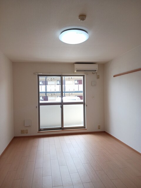 イーストワン リビング