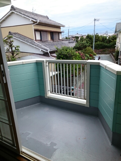 ハイツ・カモ ベランダ