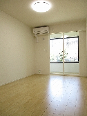 セレーノ　Ｂ リビング