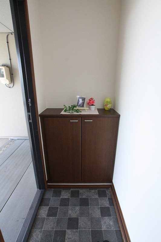 グリーンプラーサ 玄関