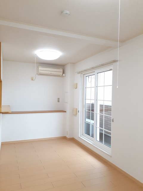 ミルトブリーゼ リビング