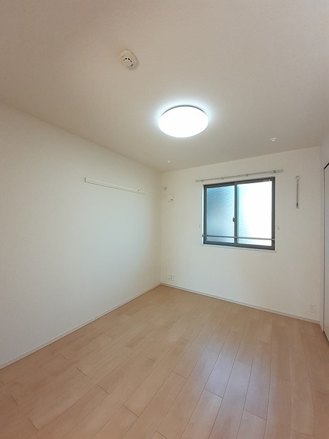 ルチェンテＤ ベッドルーム