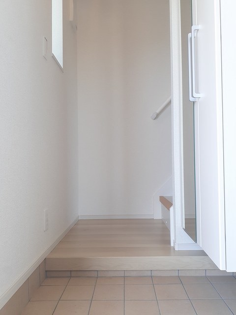 ひだまり荘 玄関